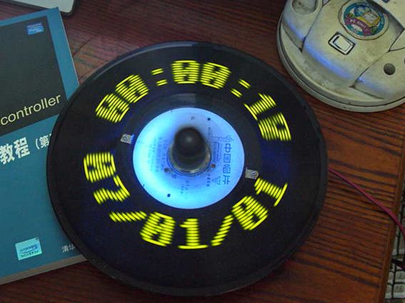 51单片机DIY制作实例：旋转LED数字显示电子钟(含C语言源程序)